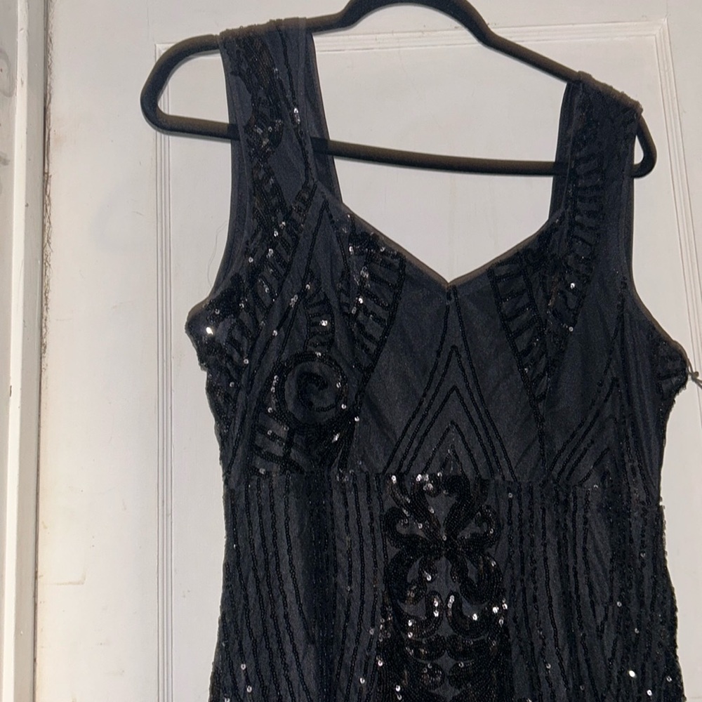 zipper on the back
